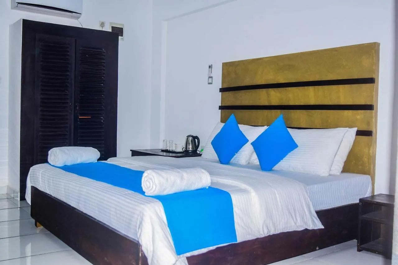 360 Beach Residence Negombo Hotel