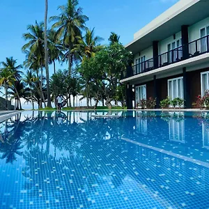 golden-star-beach-hotel.kandyhotelsnow.com/